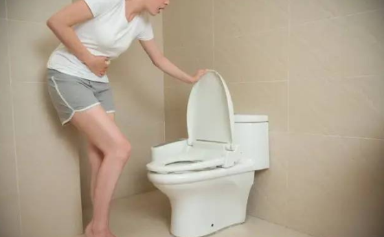 屁多你以為是排毒？醒醒吧，小病不理釀大禍?。?！